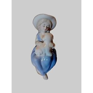 Beautiful Classic Porcelain Vintage Homco Girl Holding Puppy Dog 4‎ 1/2 inch